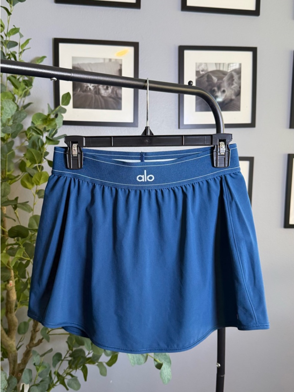 ALO Yoga Women's Blue Skater Skort with Built-In Shorts